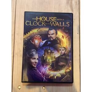 The House with a clock in the walls